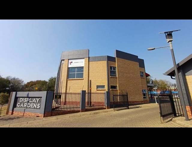 INDUSTRIAL PROPERTY TO RENT IN ROOIHUISKRAAL